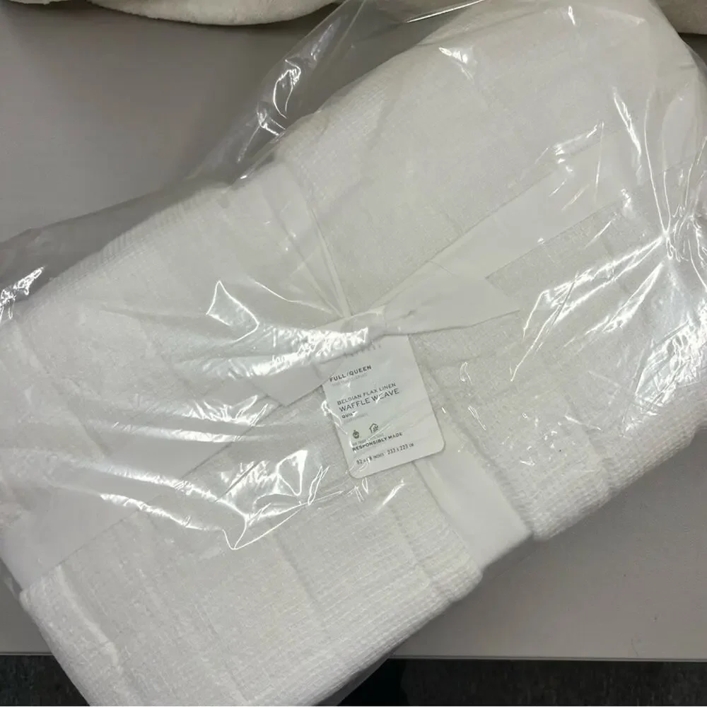 Pottery Barn Belgian Flax Linen Waffle Wave Quilt Full Queen Bedding White NWT
